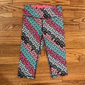 Victoria’s Secret Bright Print Crop Tights
